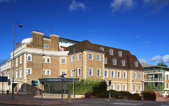 2 Kew Bridge Road, Brentford