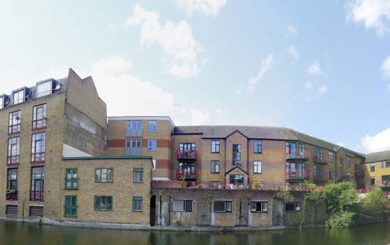 London and Regents Wharf, London